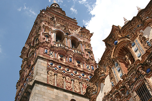 Iglesias de Jerez de los Caballeros - Descubre su riqueza arquitectónica y espiritual